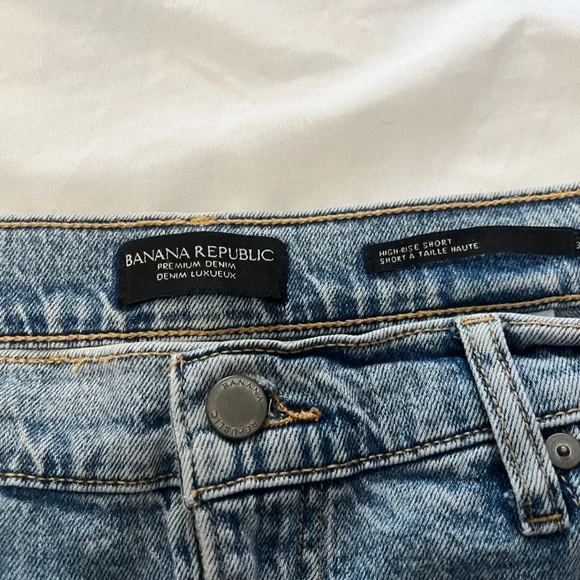 High Rise 4” Jean Shorts - Picture 4 of 5